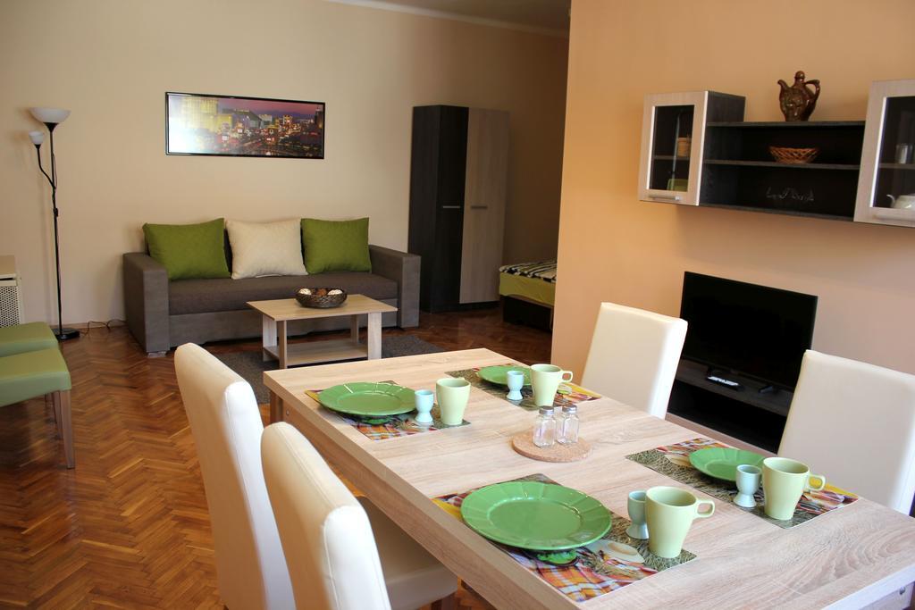 Veva Apartman - Eger Maganszallashely Luaran gambar